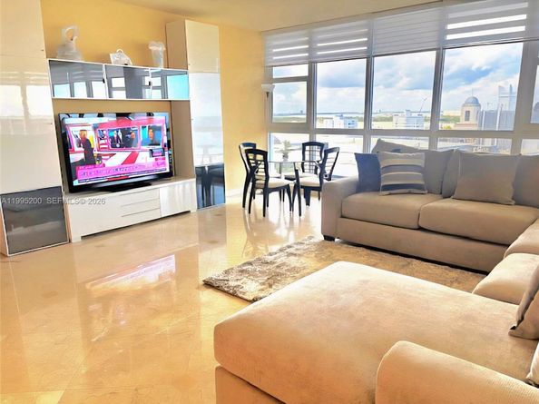 100 Lincoln Rd PH4, Miami Beach FL 33139