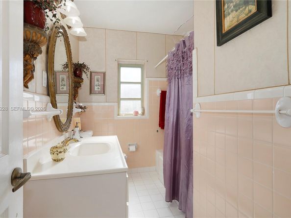 3030 SW 57th Ave, Miami FL 33155