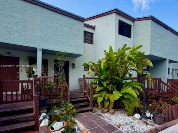 1901 NW S River Dr 22C, Miami FL 33125