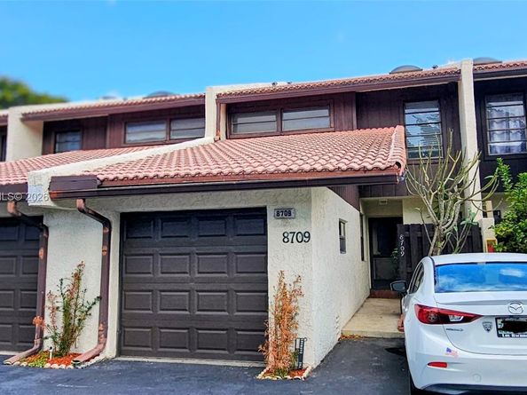 8709 NW 35th St 5, Coral Springs FL 33065