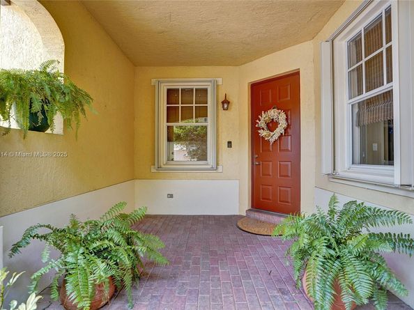 5724 NW 120th Ave, Coral Springs FL 33076