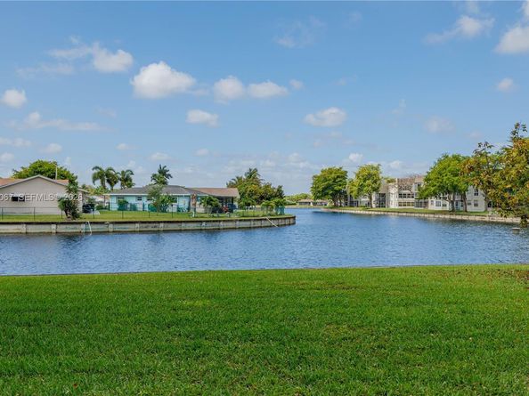 9150 Lime Bay Blvd 110, Tamarac FL 33321