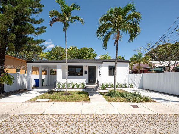 1385 NW 28th St, Miami FL 33142