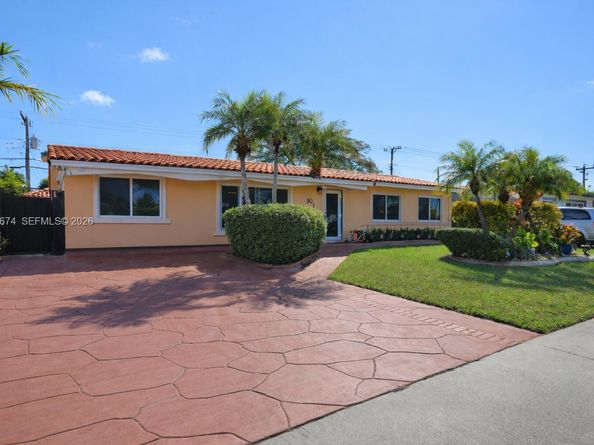 1901 SW 90th Ave, Miami FL 33165