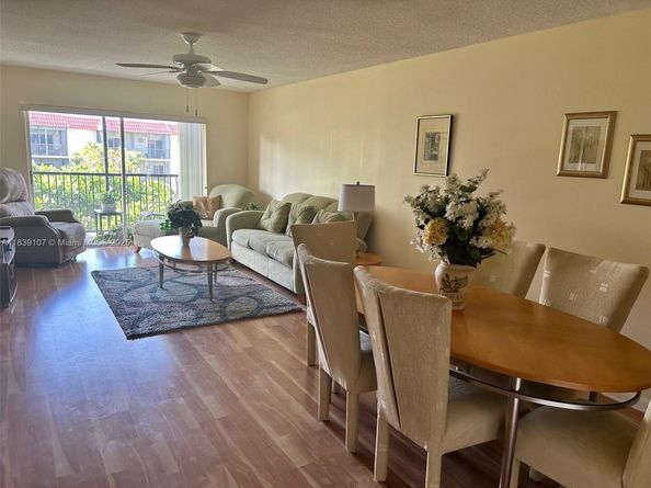 371 S Hollybrook Dr 308, Pembroke Pines FL 33025