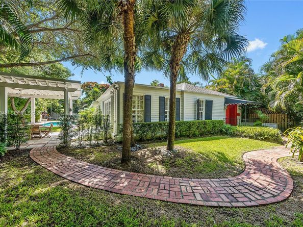 4255 Lennox Dr, Miami FL 33133