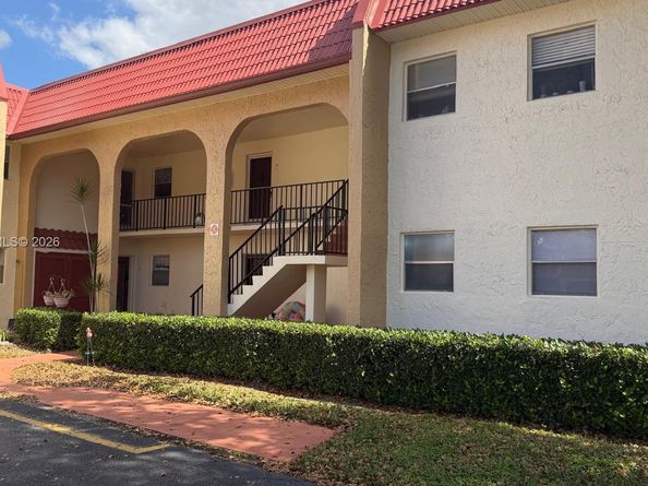 237 Lake Frances Dr 237, West Palm Beach FL 33411