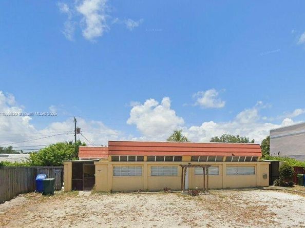 5401 NE 18th Ave, Fort Lauderdale FL 33334