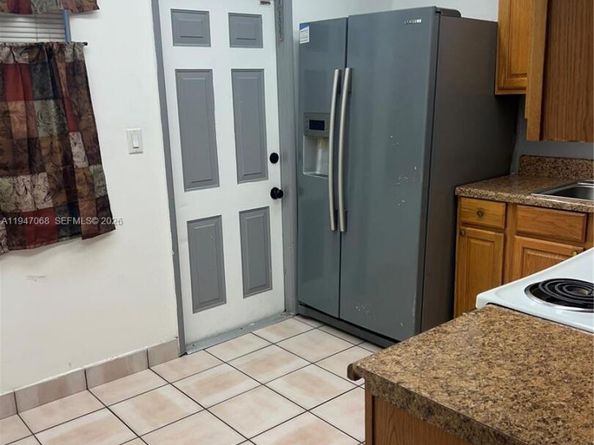 9203 NW 38th Dr 12, Coral Springs FL 33065