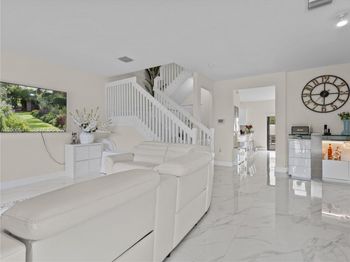3347 W 106th Ter