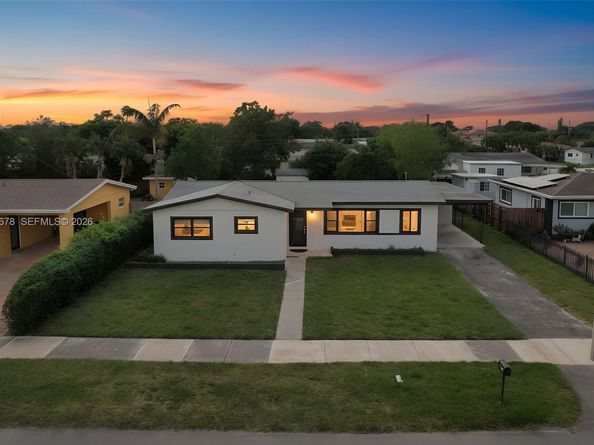 1830 NW 190th Ter, Miami Gardens FL 33056