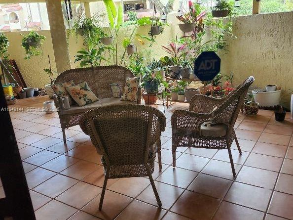 8810 SW 123rd Ct M103, Miami FL 33186