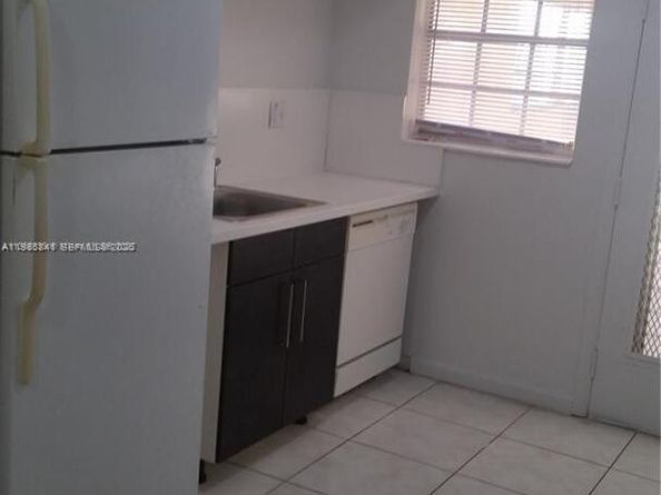 11840 NE 19th Dr 27, North Miami FL 33181