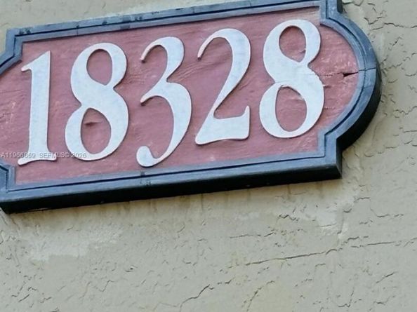 18328 NW 68th Ave H, Hialeah FL 33015