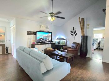4105 Clearview Ter