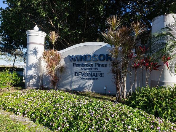 11133 SW 8th St 306, Pembroke Pines FL 33025