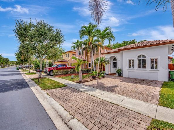 1130 NE 41st Ave, Homestead FL 33033