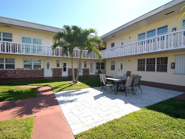 1451 N 12th Ct 8B, Hollywood FL 33019