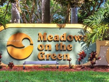 1727 W Meadows Cir W