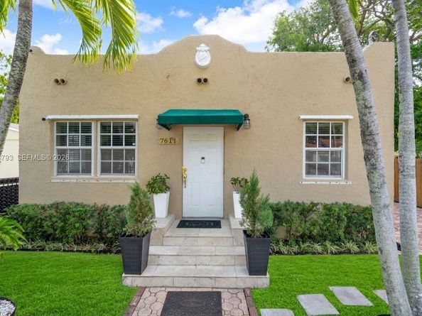 7611 NW 3rd Ave, Miami FL 33150