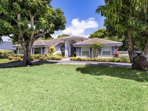 7749 SW 184th Way, Cutler Bay FL 33157