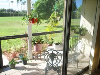 9820 S Hollybrook Lake Dr