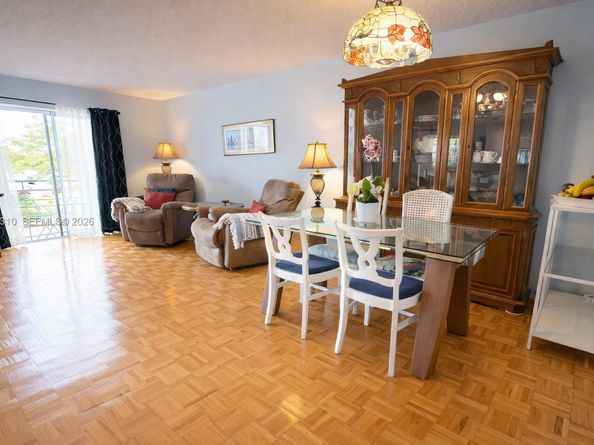 16750 NE 14th Ave 202, Miami FL 33162