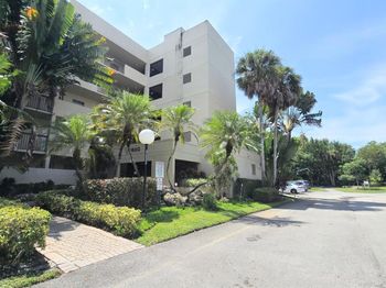 2900 NW 42nd Avenue