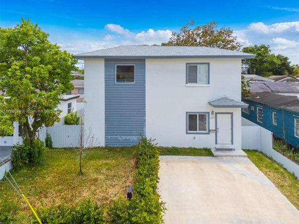 1426 NW 74th St, Miami FL 33147