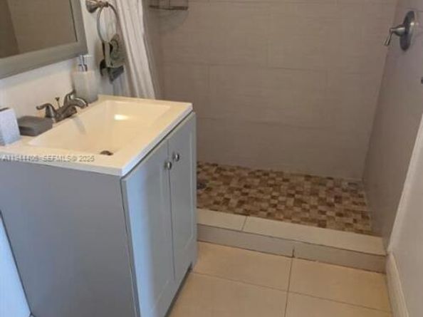 2531 Whale Harbor Ln, Fort Lauderdale FL 33312