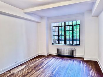 25 Tudor City Place