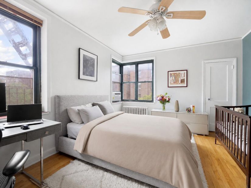 34-41 78th Street 4G, Queens NY 11372