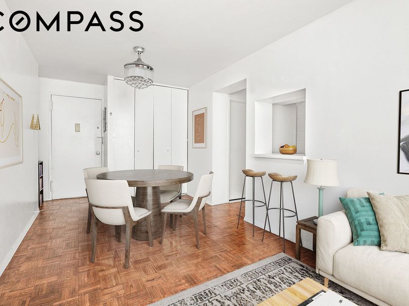 77 Bleecker Street 614, New York NY 10012