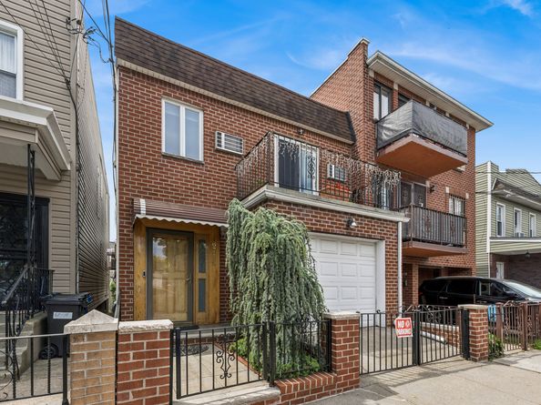 67-16 53rd Road, Queens NY 11378