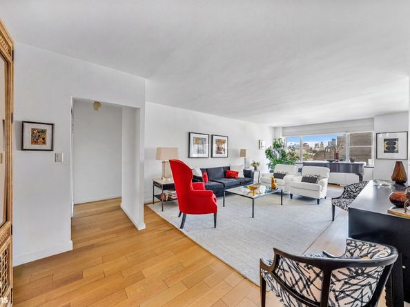 340 East 64th Street 10H, New York NY 10065