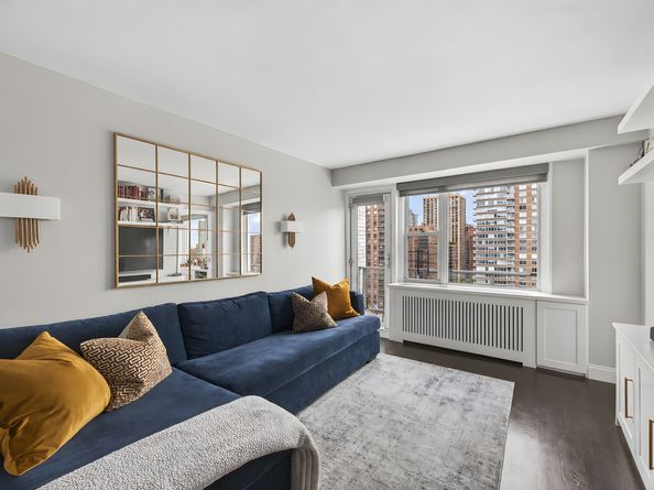 400 East 77th Street PHA, New York NY 10075