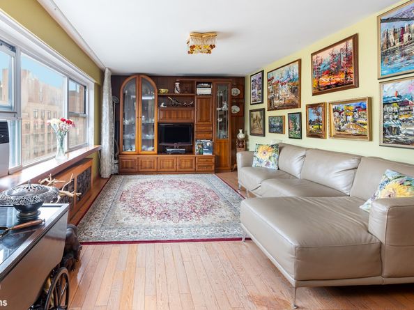 3130 Irwin Avenue 8C, Bronx NY 10463