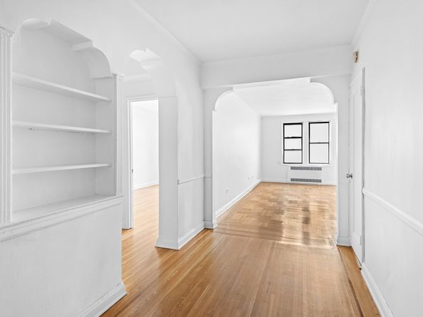 657 East 26th Street 5T, Brooklyn NY 11210