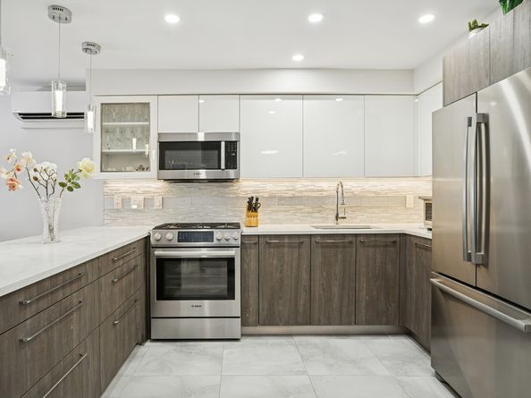 2812 East 27th Street 204, Brooklyn NY 11235