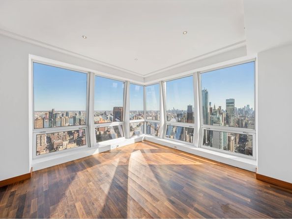 400 Fifth Avenue 51A, New York NY 10018