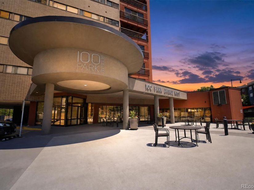 100 Park Avenue 1703, Denver CO 80205