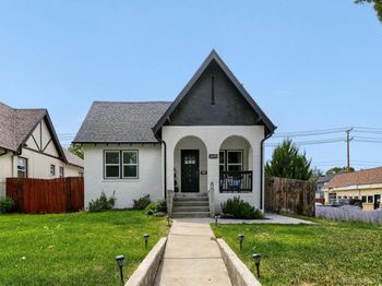 2695 Fairfax Street