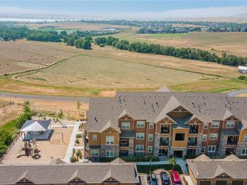 9962 W Victoria Place