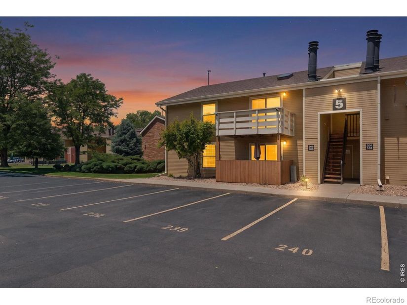 10251 W 44th Avenue, Wheat Ridge CO 80033