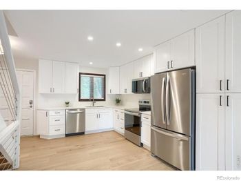 3368 Hickok Place
