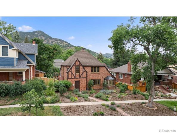 911 Lincoln Place, Boulder CO 80302