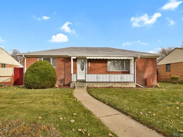 2350 Joliet Street, Aurora CO 80010