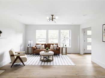 3930 S Hillcrest Drive