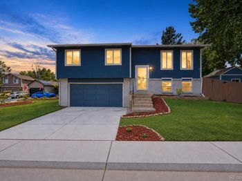 8634 W 79th Place