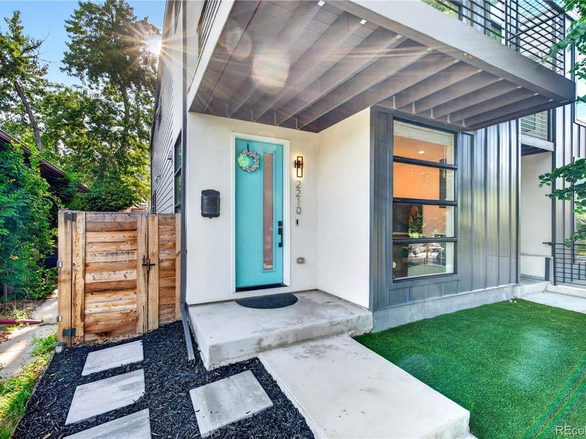 2210 S Sherman Street, Denver CO 80210